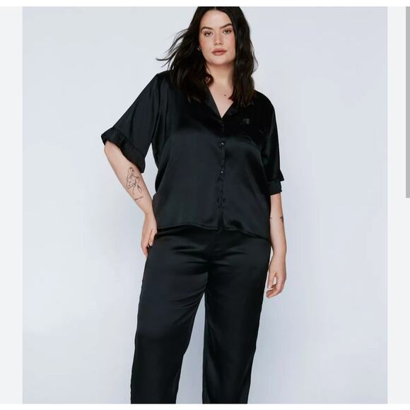 NEW black silky pajama set size 2XL - Picture 1 of 5